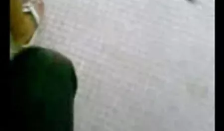 سکس با داستان تصویری کون زنان آزاد