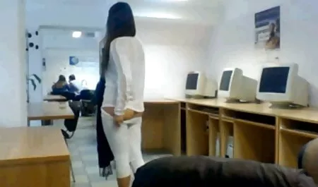 شاگردی از دید یک دانش سکس خارجی کون آموز در مقابل مرد محبوب