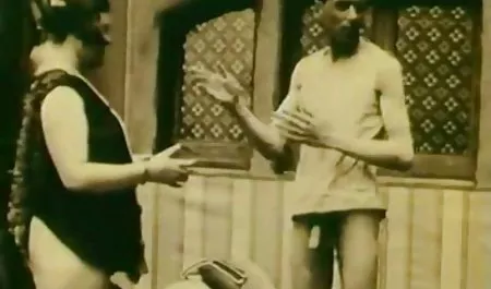 عشق کلیپ کس وکون او را نوازش از مهبل (واژن)